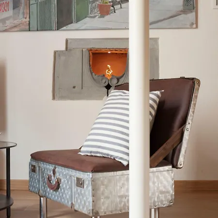 Art מלון דירות 4*